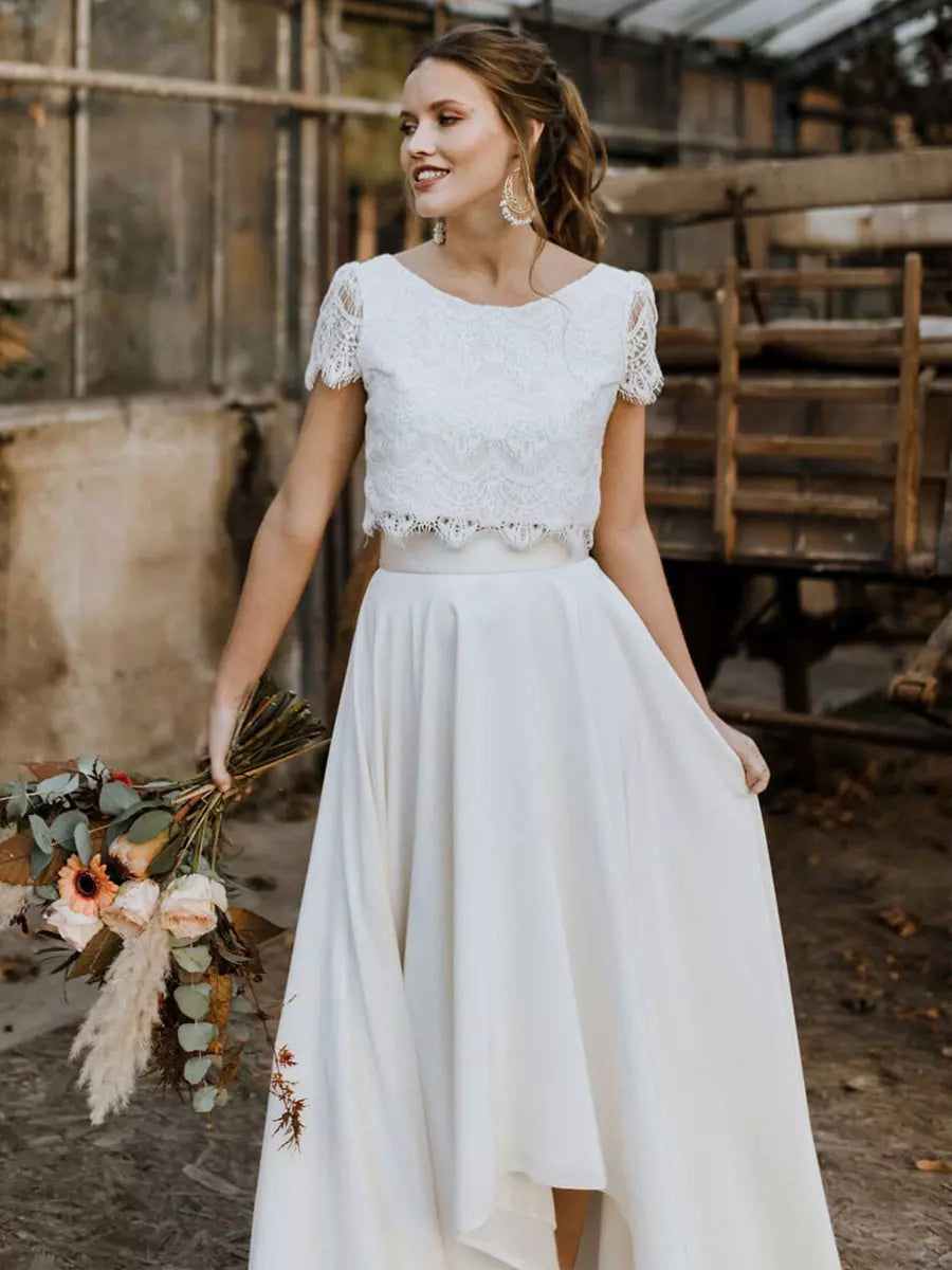 Alba – Zweiteiliges Brautkleid mit Spitzenoberteil und fließendem Rock