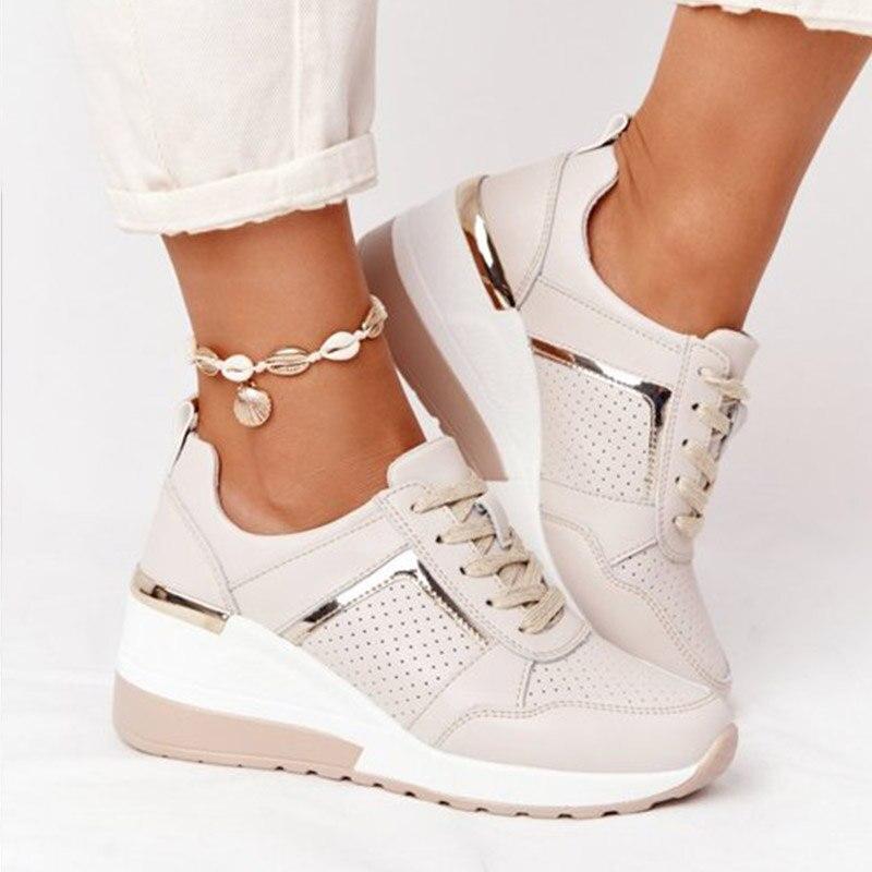 Air Sneakers | Nooit meer pijnlijke voeten in de kleur Beige voor dames in stijl geschikt voor alle seizoenen.